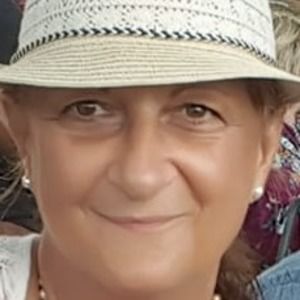 Meet your Posher, Sharon